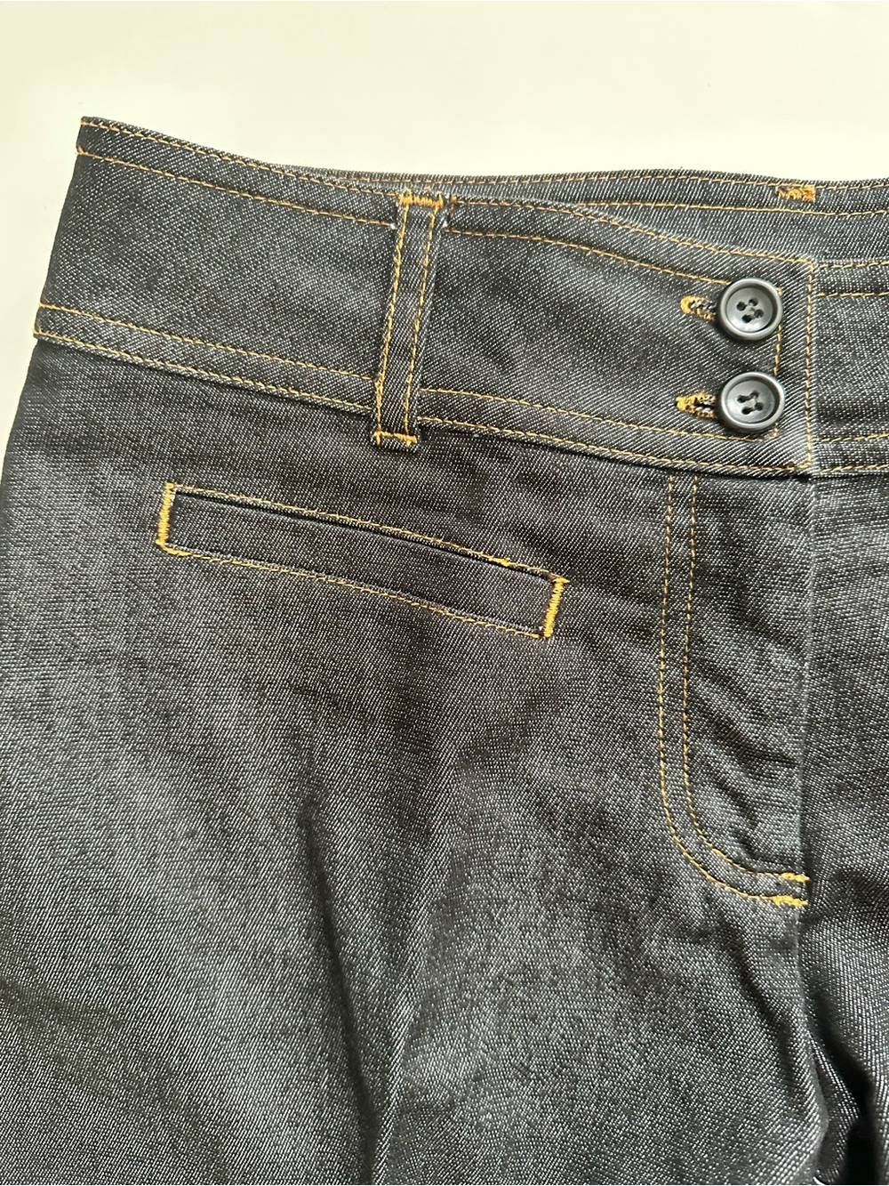 H&M 2000s women’s Divided Low waisted flare Jeans in black gray Denim